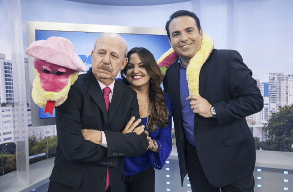 Record comemora liderança do "Balanço Geral" e chama "Vídeo Show" de programa de fofoca!