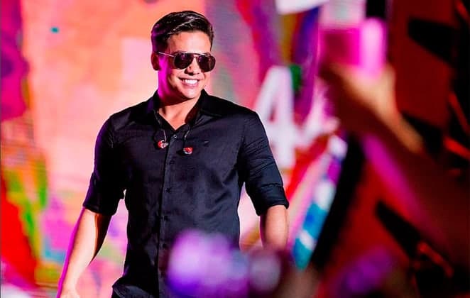 Em alta no Brasil, Wesley Safadão vai estrear nos cinemas