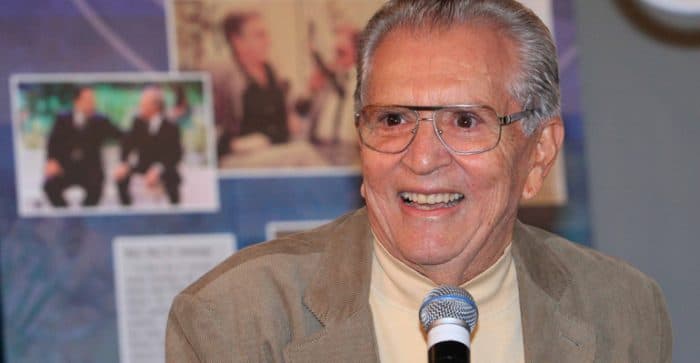 Carlos Alberto de Nóbrega completa 83 anos e ganha declaração da esposa , 42 anos mais nova