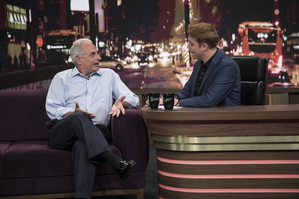 William Waack deu primeira entrevista em um programa de TV após demissão da Globo (Foto Edu Ribeiro/RecordTV) William Waack deu primeira entrevista em um programa de TV após demissão da Globo (Foto Edu Ribeiro/RecordTV)
