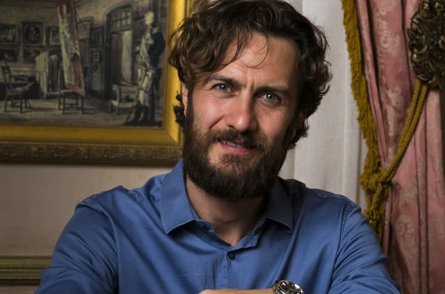 O ator Gabriel Braga Nunes viverá o marido de Hebe (Foto: Raquel Cunha/TV Globo) O ator Gabriel Braga Nunes viverá o marido de Hebe (Foto: Raquel Cunha/TV Globo)