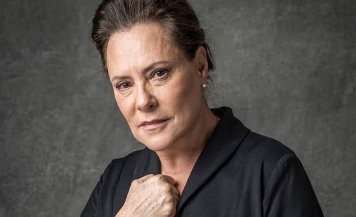 Mirtes (Elizabeth Savala) em O Sétimo Guardião (Foto: Globo/João Cotta) Mirtes (Elizabeth Savala) em O Sétimo Guardião (Foto: Globo/João Cotta)