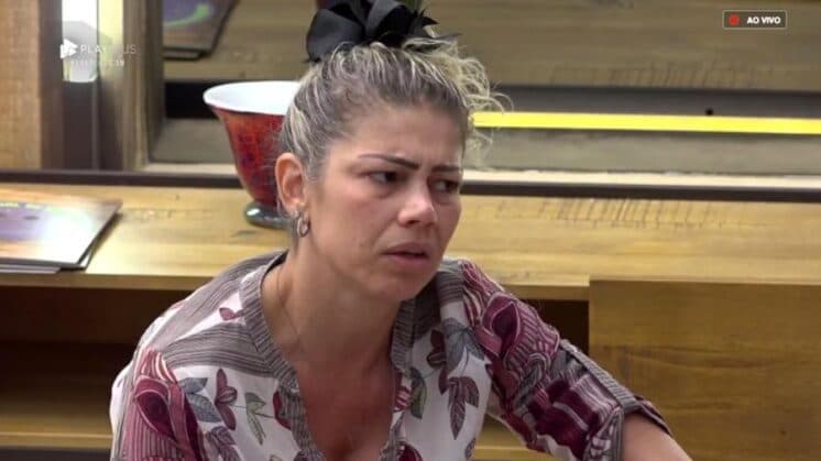 A Fazenda: Cátia Paganote se desentende com Gabi Prado e ataca peoa: "Você é agressiva''