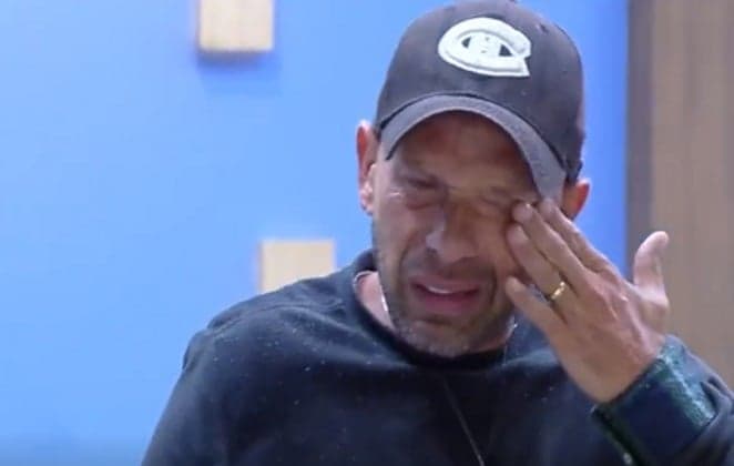 A Fazenda 10: Rafael Ilha revela que fugiu de hospital psiquiátrico