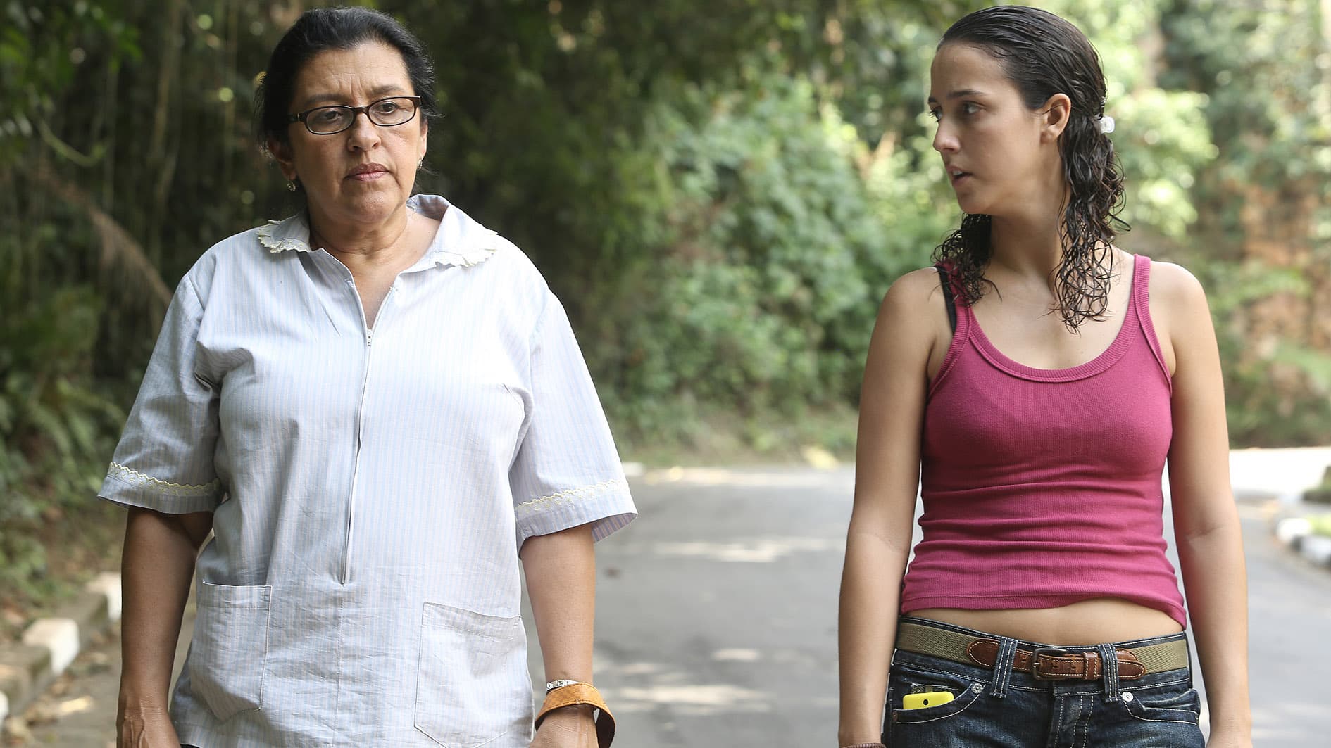 Que Horas Ela Volta? (2015) tem marcado alta audiência quando é exibido na Globo (Foto: Reprodução) Que Horas Ela Volta? (2015) tem marcado alta audiência quando é exibido na Globo (Foto: Reprodução)