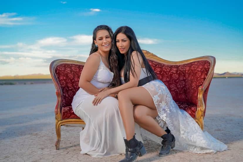 Simone e Simaria durante gravação de clipe em Las Vegas (Foto: Divulgação) Simone e Simaria durante gravação de clipe em Las Vegas (Foto: Divulgação)