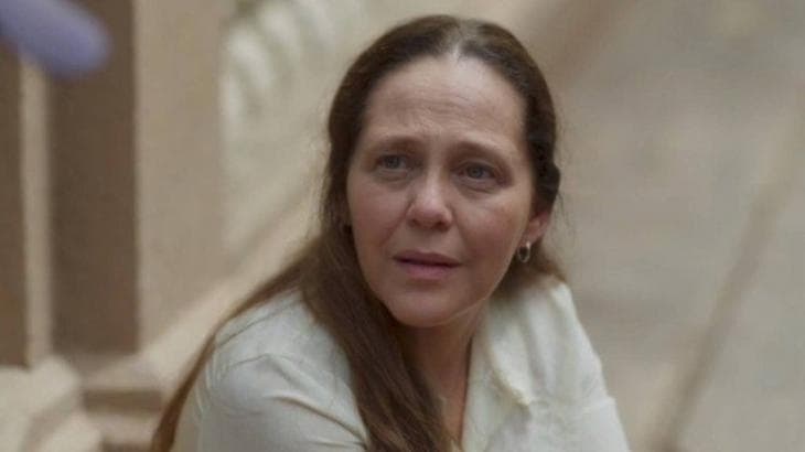 Judith (Isabela Garcia) demonstrou atitude fria na reta final de O Sétimo Guardião da Globo Judith (Isabela Garcia) demonstrou atitude fria na reta final de O Sétimo Guardião da Globo