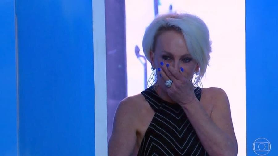 Ana Maria Braga chora ao vivo durante programa e dispara: "Agora vou mudar pra parar de chorar"