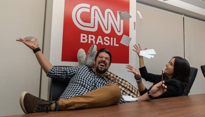 Phelipe Siani e Mari Palma, casal ex-Globo, comemora contratação na CNN Brasil (Foto: Divulgação/CNN Brasil) Phelipe Siani e Mari Palma, casal ex-Globo, comemora contratação na CNN Brasil (Foto: Divulgação/CNN Brasil)