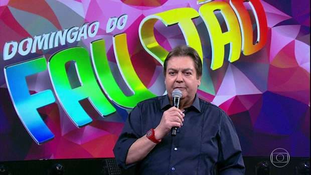 Faustão surpreendeu e foi acusado de mandar indireta a Bolsonaro (Foto: Reprodução) Faustão surpreendeu e foi acusado de mandar indireta a Bolsonaro (Foto: Reprodução)