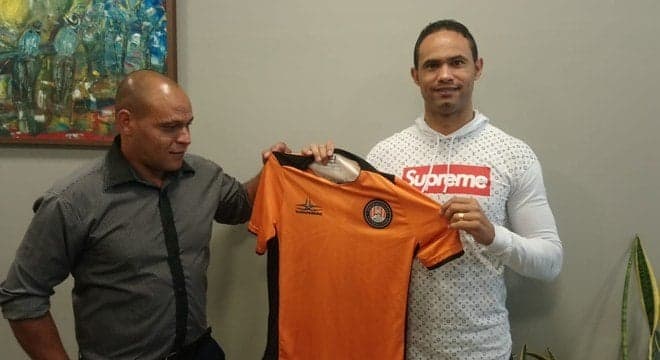 Goleiro Bruno é contratado por clube após assassinato cruel e intenção do time com jogador é escancarada