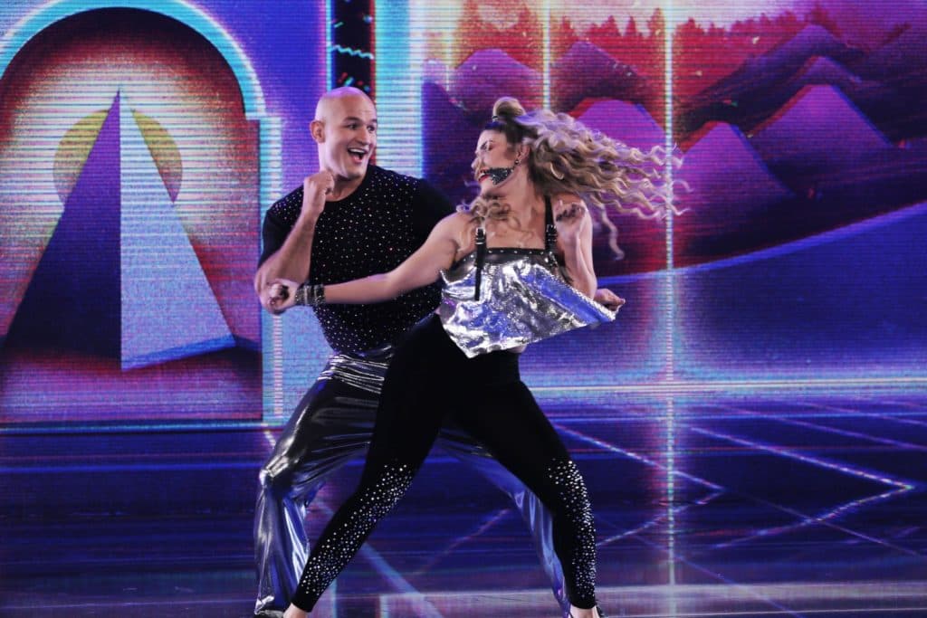 Júnior Cigano lidera Dança dos Famosos e quebra a cara de jurado que prometia nota mínima