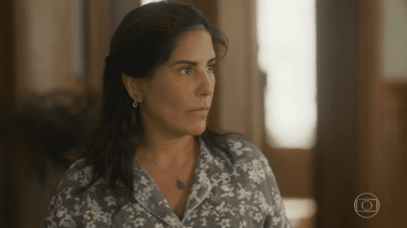 Lola (Gloria Pires) em Éramos Seis (Foto: Reprodução/Globo) Lola (Gloria Pires) em Éramos Seis (Foto: Reprodução/Globo)