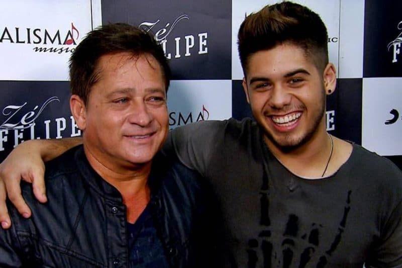 Leonardo e, um de seus seis filhos, Zé Felipe. Foto: Reprodução jogo rápido Leonardo e, um de seus seis filhos, Zé Felipe. Foto: Reprodução jogo rápido