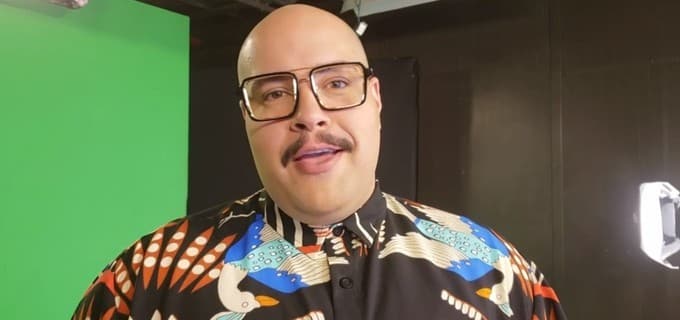 Namorando bonitão do SBT, Tiago Abravanel vai subir ao altar e assusta com novidade