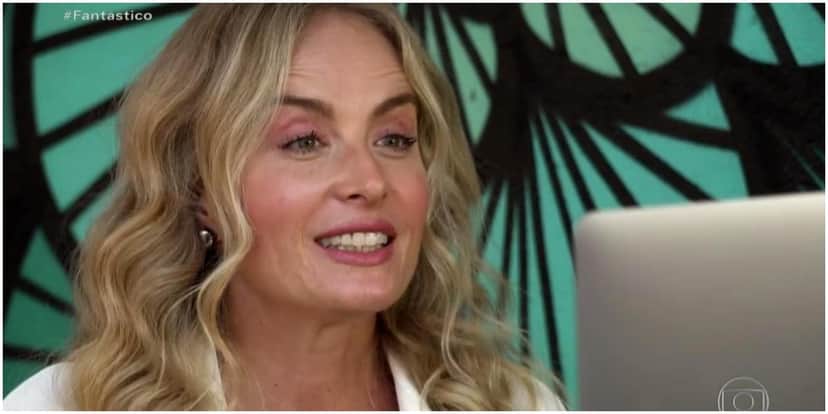 Angélica chorou durante live ao falar sobre três meses de Simples Assim (Foto: Reprodução) Angélica chorou durante live ao falar sobre três meses de Simples Assim (Foto: Reprodução)