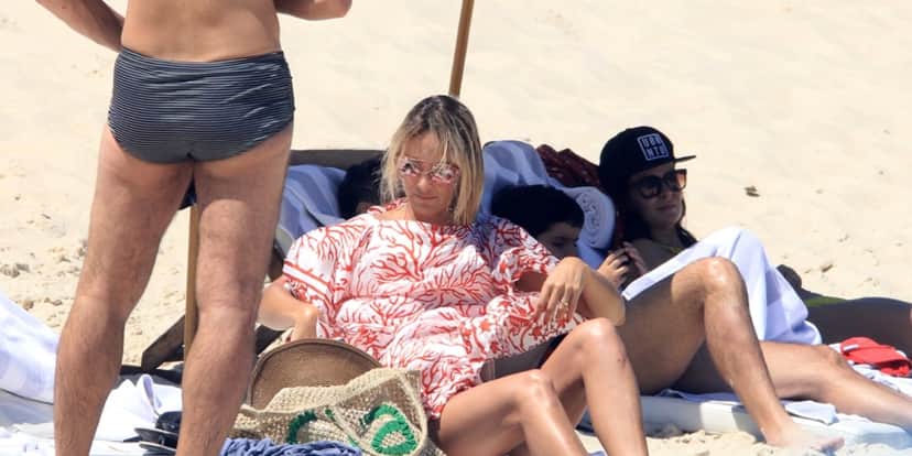 César Tralli e Ticiane Pinheiro na praia de Ipanema, em 2018 (Foto: AgNews) César Tralli e Ticiane Pinheiro na praia de Ipanema, em 2018 (Foto: AgNews)