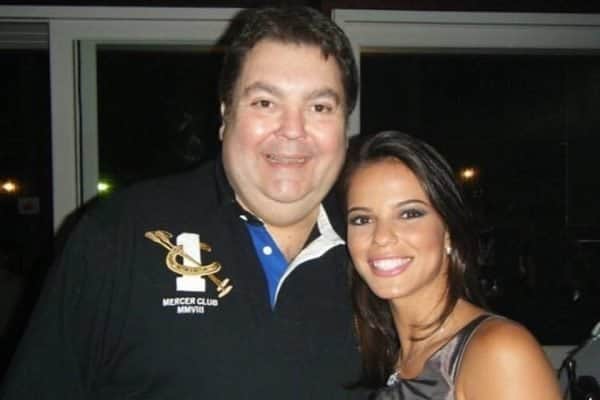 Bailarina do Faustão fala sobre relacionamento com ex-chefe (Reprodução) Bailarina do Faustão fala sobre relacionamento com ex-chefe (Reprodução)