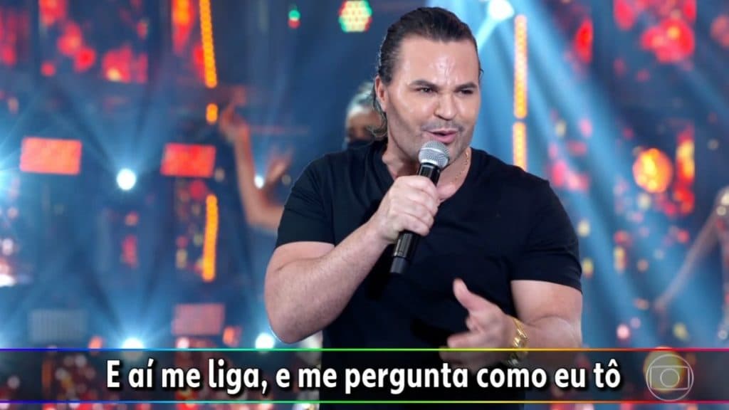 Eduardo Costa, após surgir deformado na TV e assumir preferência sexual, é pego com a mão na cobra e foto é deletada