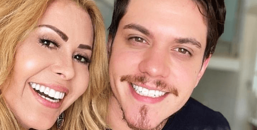 Joelma ao lado do filho, Yago Matos (Foto: Reprodução) Joelma ao lado do filho, Yago Matos (Foto: Reprodução)