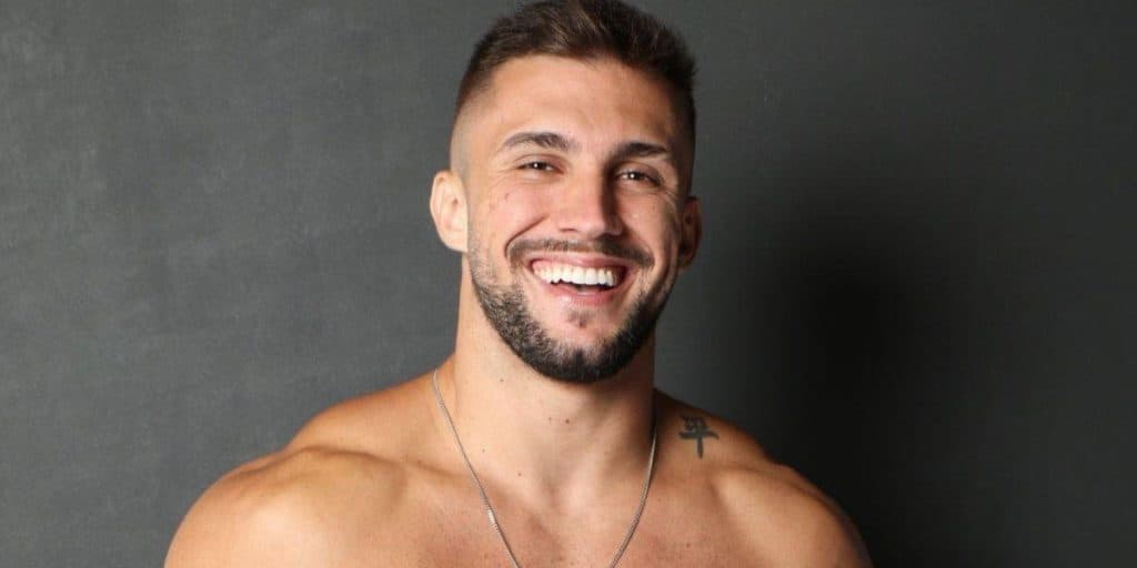 Ex-BBB Arthur Picoli sofre acidente, destrói parte do corpo e comunicado confirma situação de saúde