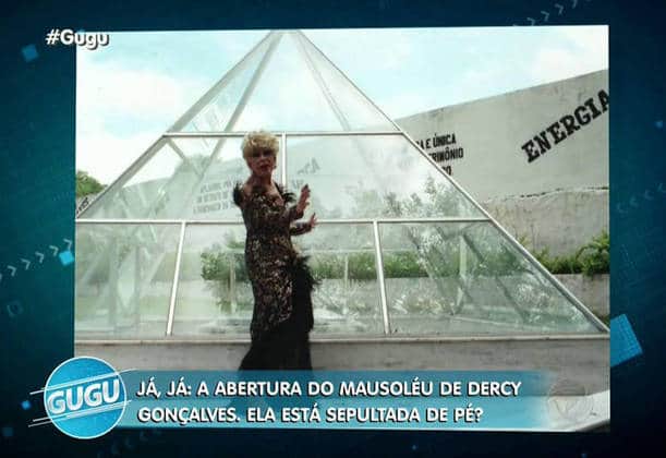 Túmulo de Dercy Gonçalves (Foto: Reprodução/Record) Túmulo de Dercy Gonçalves (Foto: Reprodução/Record)