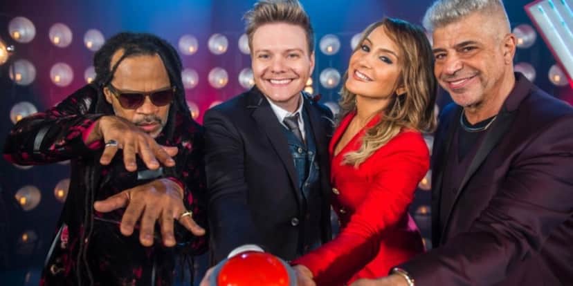 Carlinhos Brown, Michel Teló e Claudia Leitte podem ficar de fora do The Voice (Foto: Reprodução) Carlinhos Brown, Michel Teló e Claudia Leitte podem ficar de fora do The Voice (Foto: Reprodução)