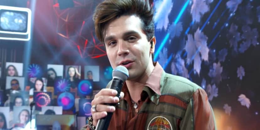 Luan Santana participou do Altas Horas e assumiu que estava namorando (Foto: Reprodução) Luan Santana participou do Altas Horas e assumiu que estava namorando (Foto: Reprodução)