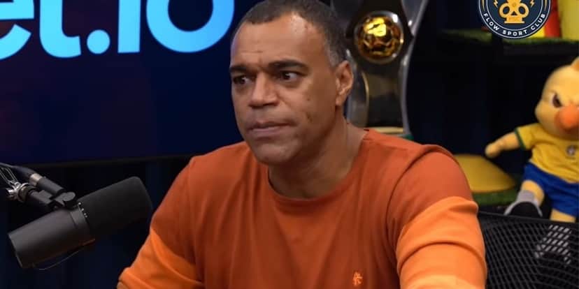 "Eu conheci uma pessoa", Denilson dá desfecho de relação com Luciele Di Camargo e confirma: "Me apaixonei" "Eu conheci uma pessoa", Denilson dá desfecho de relação com Luciele Di Camargo e confirma: "Me apaixonei"