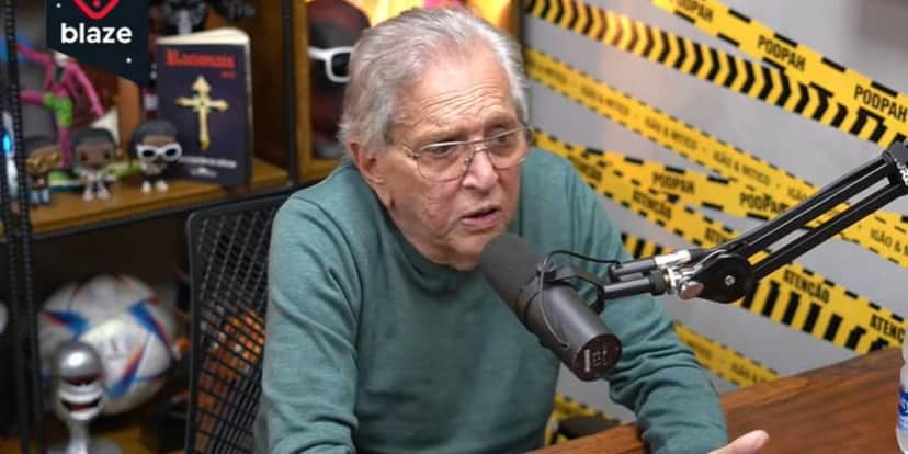 Carlos Alberto de Nóbrega no "Podpah" (Foto: Reprodução/YouTube) Carlos Alberto de Nóbrega no "Podpah" (Foto: Reprodução/YouTube)