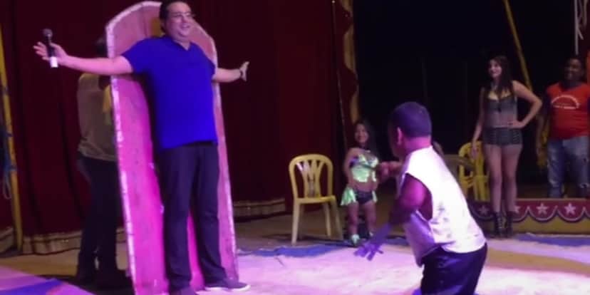 Geraldo Luís relembra quando foi ao circo, encarar o arremessador de facas (Reprodução: Instagram) Geraldo Luís relembra quando foi ao circo, encarar o arremessador de facas (Reprodução: Instagram)