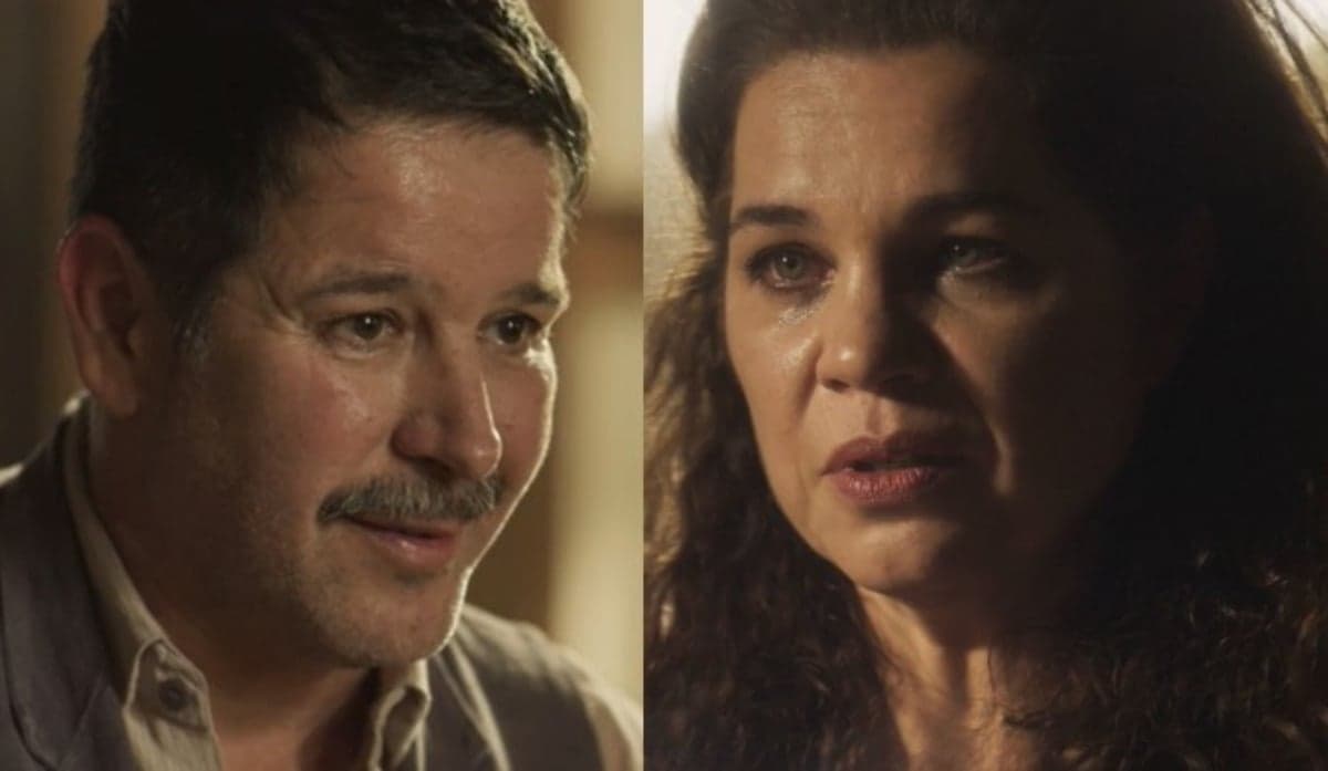 Pantanal - Maria Bruaca (Isabel Teixeira) se vinga de Tenório (Murilo Benício), samba na cara do vilão e faz torcida pirar (Foto: Reprodução / Globo) Pantanal - Maria Bruaca (Isabel Teixeira) se vinga de Tenório (Murilo Benício), samba na cara do vilão e faz torcida pirar (Foto: Reprodução / Globo)