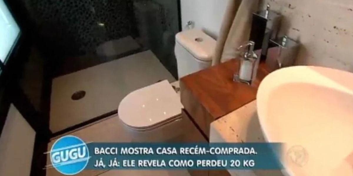 Jornalista da Record vive no luxo (Reprodução) Jornalista da Record vive no luxo (Reprodução)