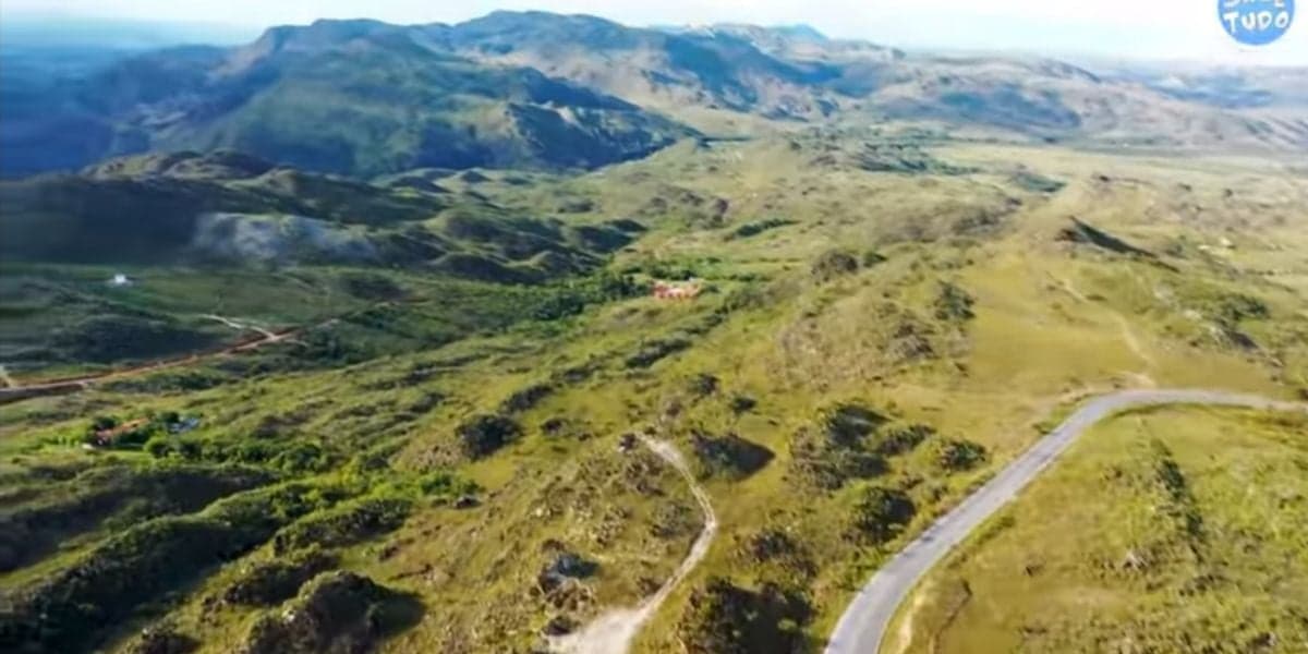 Fazenda de Paula Fernandes está localizada no interior de Minas Gerais Fazenda de Paula Fernandes está localizada no interior de Minas Gerais