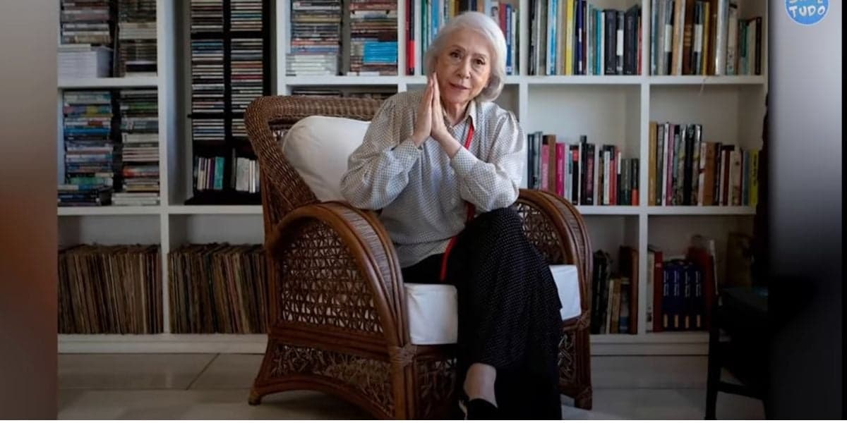 Fernanda Montenegro tem um belo escritório em apartamento Fernanda Montenegro tem um belo escritório em apartamento