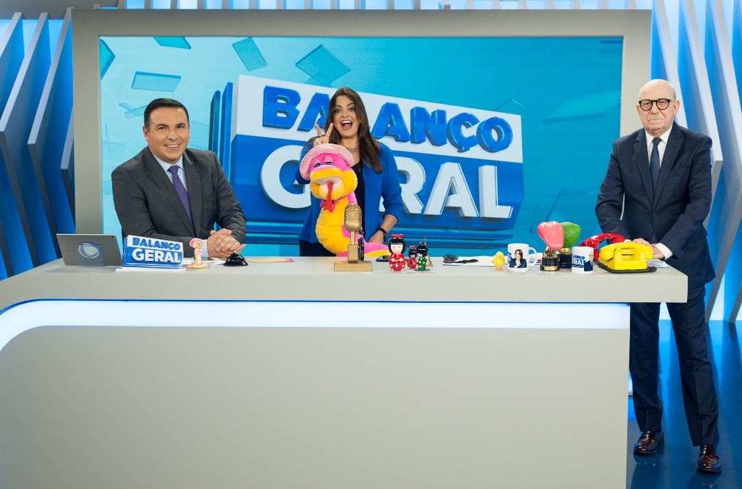 Reinaldo Gottino, Fabíola Reipert e Renato Lombardi na Hora da Venenosa Reinaldo Gottino, Fabíola Reipert e Renato Lombardi na Hora da Venenosa
