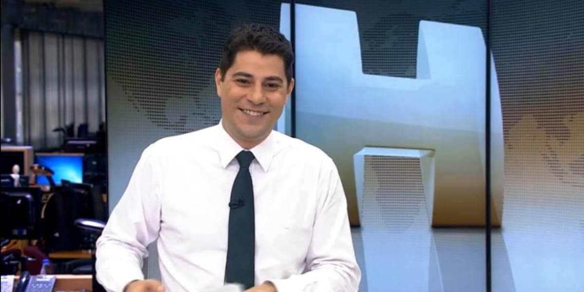 Evaristo Costa quando era âncora do Jornal Hoje, entre 2004 e 2017 (Reprodução: Jornal Hoje/ Globo) Evaristo Costa quando era âncora do Jornal Hoje, entre 2004 e 2017 (Reprodução: Jornal Hoje/ Globo)