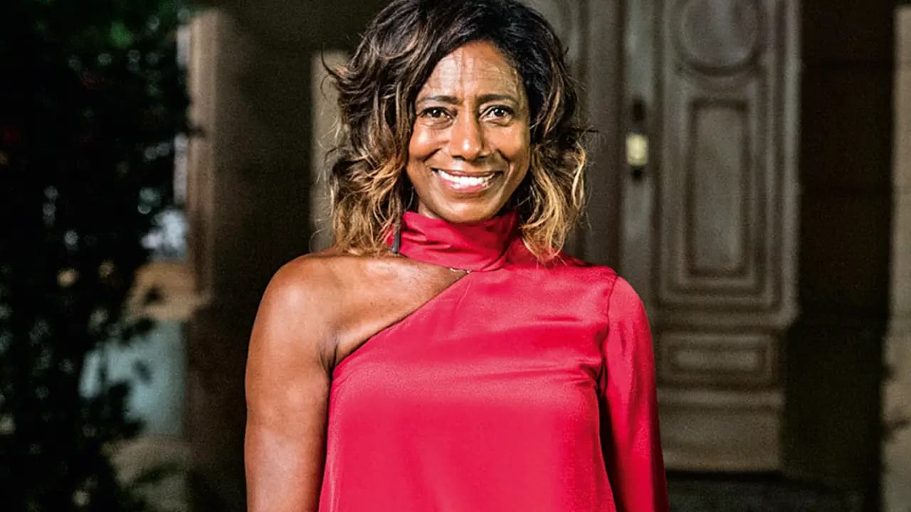 Globo, SBT e Record derrubam programação para comunicar ao país notícia que fez o Brasil chorar - Foto Reprodução - Foto Reprodução Globo, SBT e Record derrubam programação para comunicar ao país notícia que fez o Brasil chorar - Foto Reprodução - Foto Reprodução