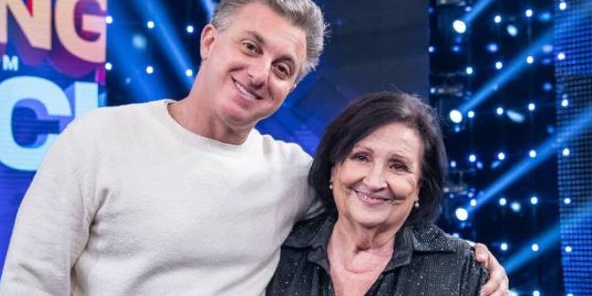 http://tvfoco.uai.com.br/wp-content/uploads/2015/05/Daniela-Mercury.jpg http://tvfoco.uai.com.br/wp-content/uploads/2015/05/Daniela-Mercury.jpg