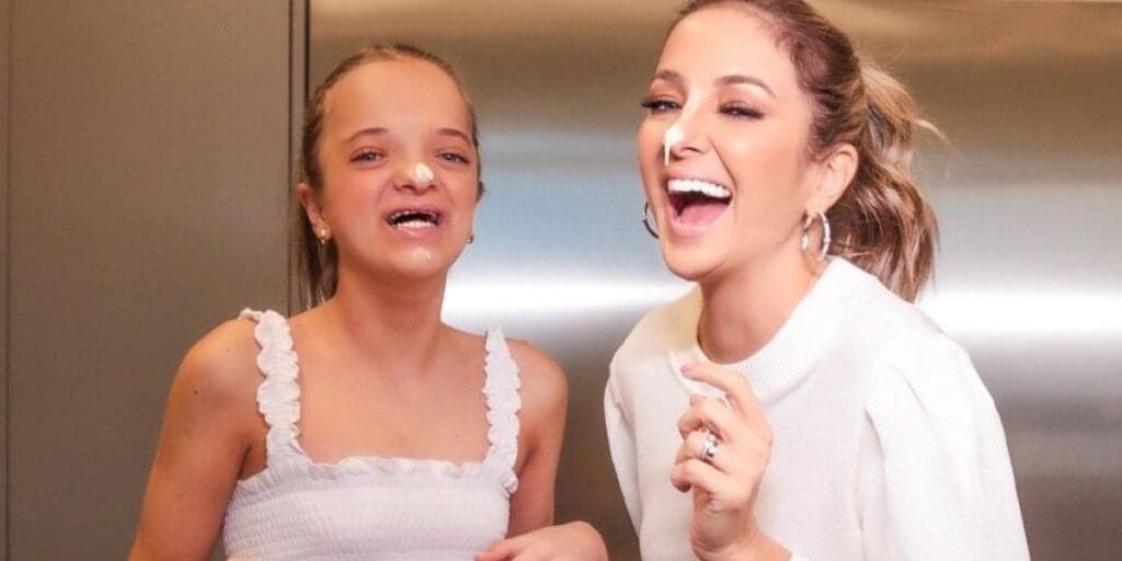Ticiane Pinheiro divulga vídeo e confessa o que Rafinha Justus não queria: "Olha minha situação"