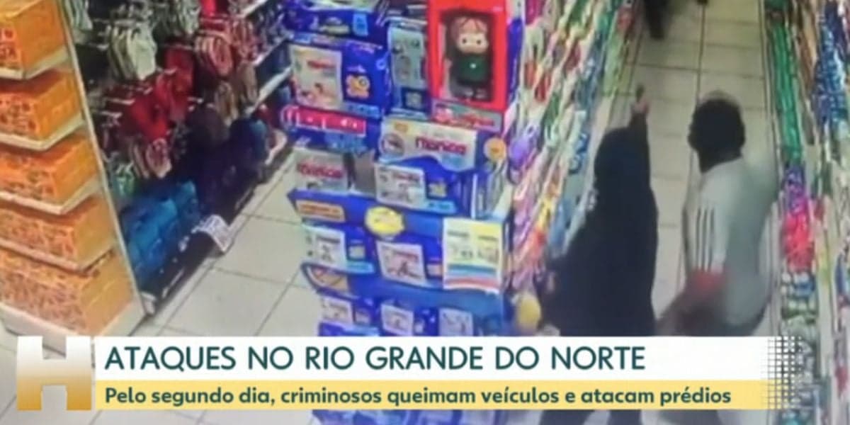http://tvfoco.uai.com.br/wp-content/uploads/2015/05/Daniela-Mercury.jpg http://tvfoco.uai.com.br/wp-content/uploads/2015/05/Daniela-Mercury.jpg