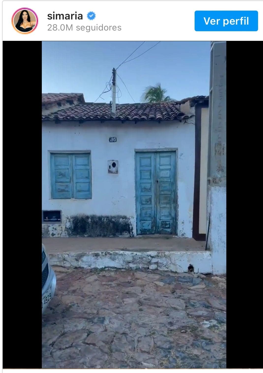Uma das casas humiles que a cantora Simaria morou em sua infância - Foto Reprodução Instagram Uma das casas humiles que a cantora Simaria morou em sua infância - Foto Reprodução Instagram