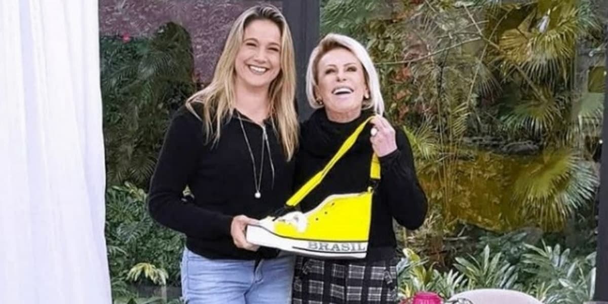 Fernanda Gentil e Ana Maria Braga com 'sapatão' (Foto: Reprodução/Instagram) Fernanda Gentil e Ana Maria Braga com 'sapatão' (Foto: Reprodução/Instagram)