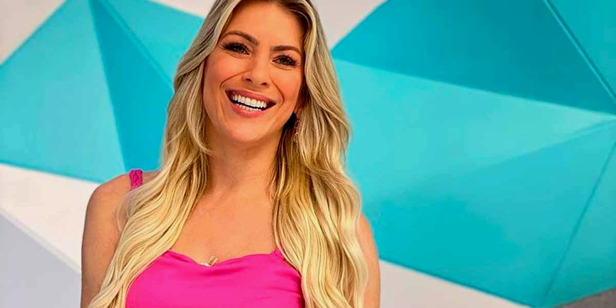 http://tvfoco.uai.com.br/wp-content/uploads/2015/05/Daniela-Mercury.jpg http://tvfoco.uai.com.br/wp-content/uploads/2015/05/Daniela-Mercury.jpg