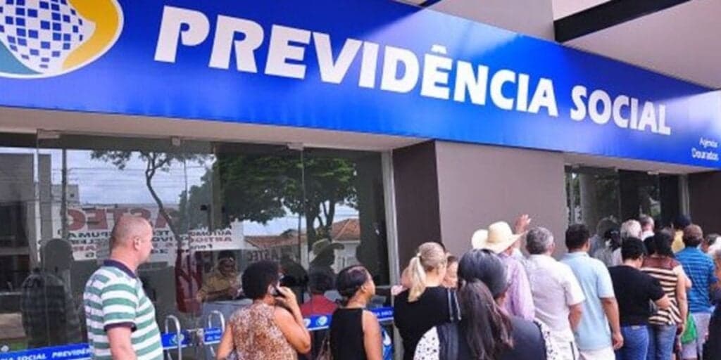 Novidade do INSS: Brasileiros que vão se aposentar recebem a melhor notícia