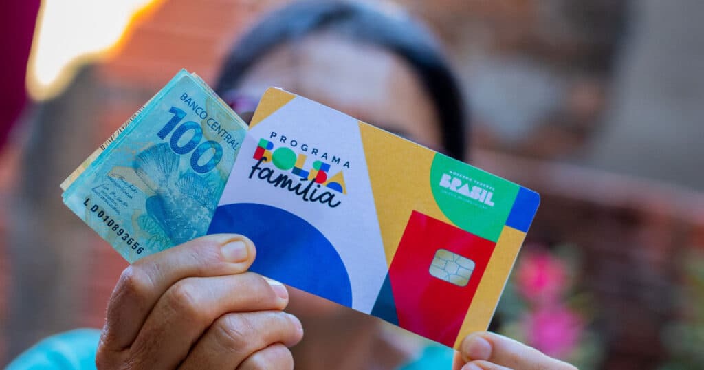 VITÓRIA: Notícia excelente sobre o Bolsa Família é confirmada HOJE (18) para estes beneficiários