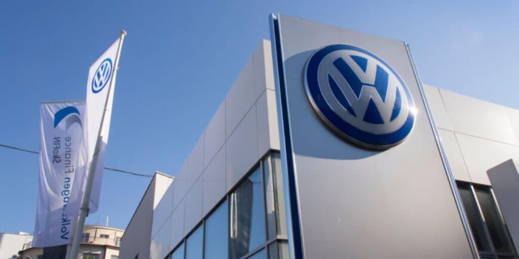 Fracasso e encerramento: O triste fim de montadora famosa após não resistir à concorrência com a Volkswagen