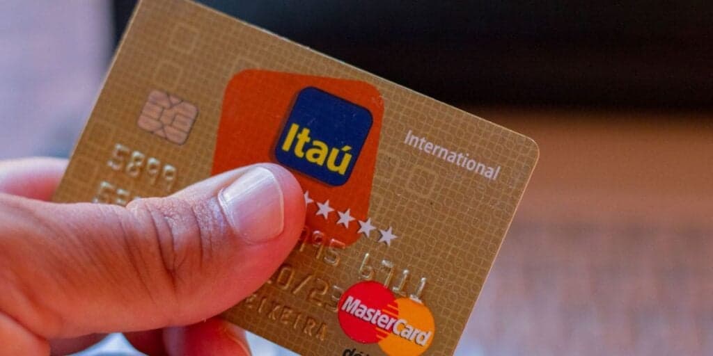 Cartão de Crédito do Itaú (Foto: Internet) Cartão de Crédito do Itaú (Foto: Internet)