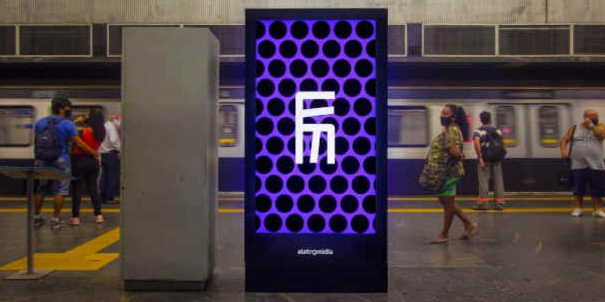 Globo fecha negócio com empresa dos painéis de publicidade no metrô (Imagem Reprodução Internet) Globo fecha negócio com empresa dos painéis de publicidade no metrô (Imagem Reprodução Internet)