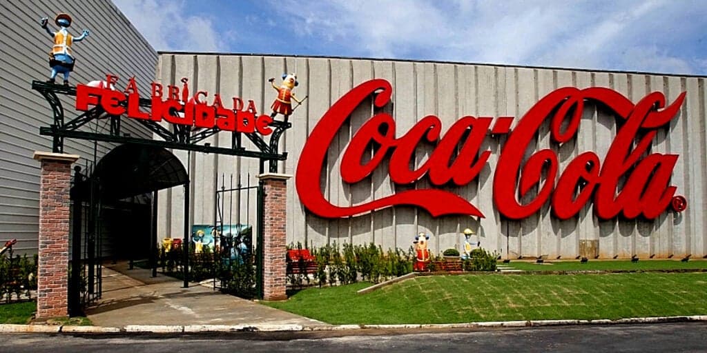 Rival gigantesco e de cerveja AMADA: Coca-Cola tem império, é dona de empresas tradicionais e você não sabia